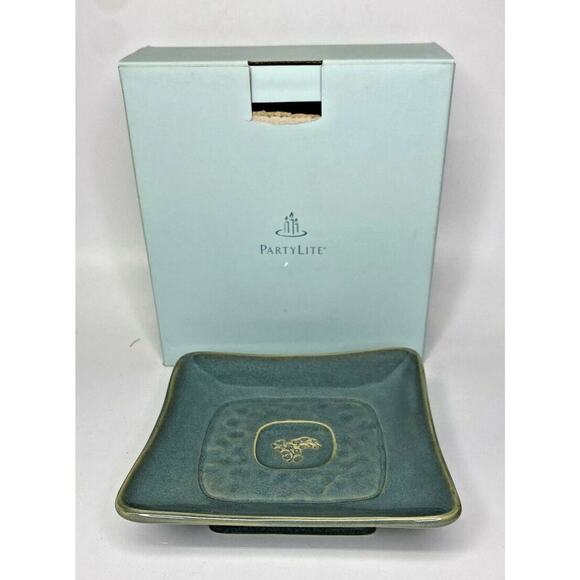 PartyLite Relax Pillar Holder Retired NIB P15D/P8580 - Picture 1 of 2